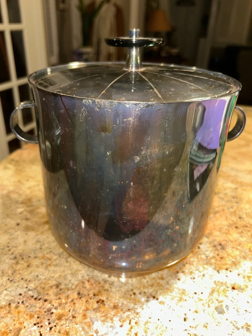 RARE!  MCM beautiful patina heirloom 700 silver plate, ice bucket